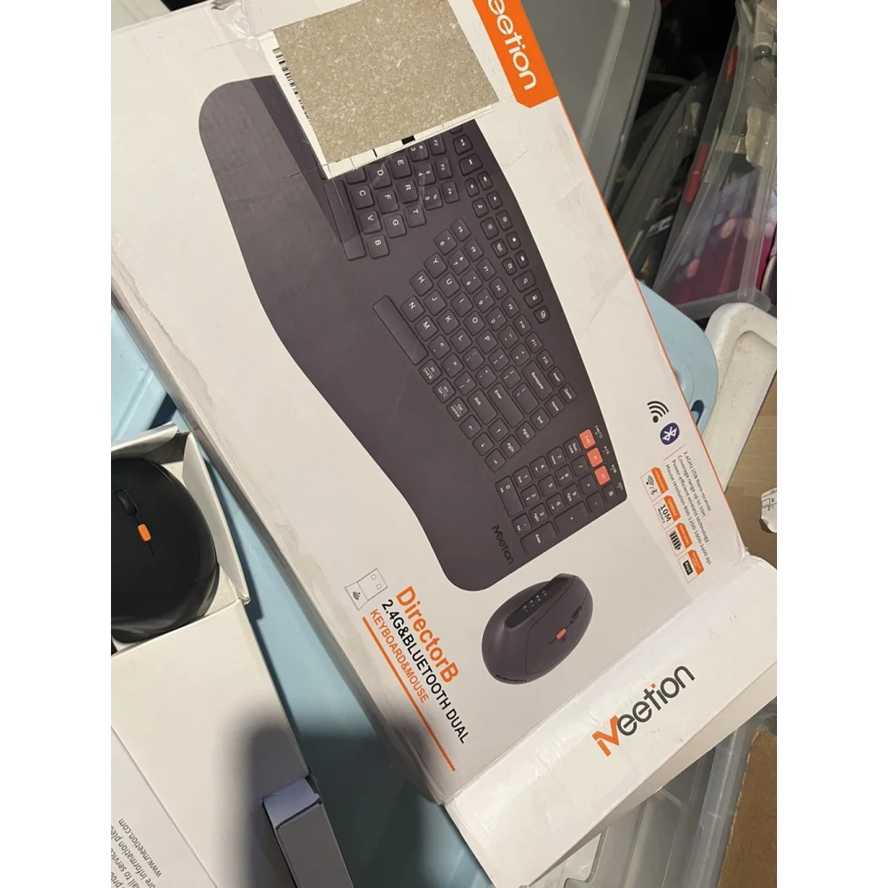 MEETION Ergonomic Keyboard and Mouse Wireless Combo Black Used Missing type-C